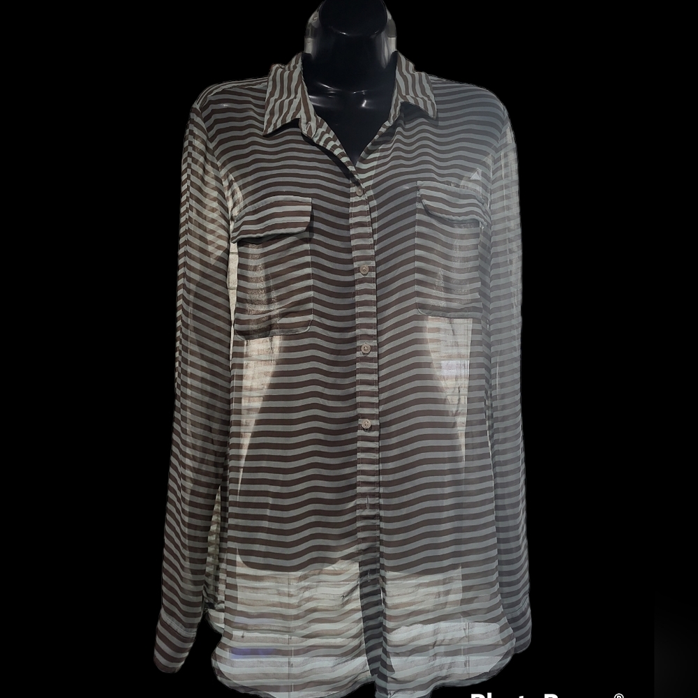 Old Navy size L womens button down shirt, sheer.